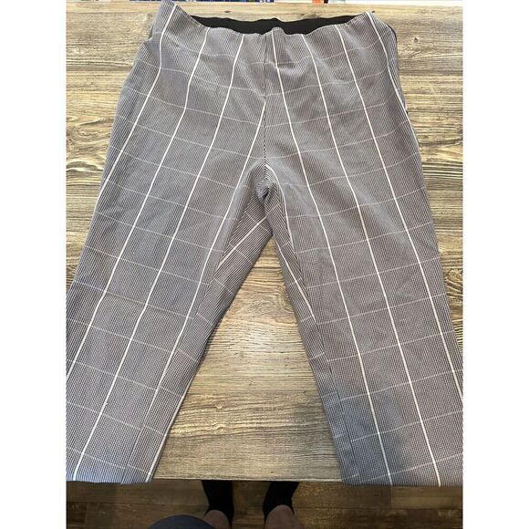 A New Day Women's Size 6 Gray Plaid Side Zip Stretch Dress Pants. NWOT. 2 - Picture 1 of 9
